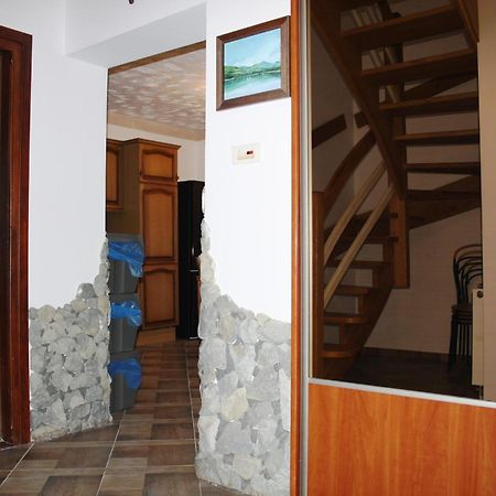 Villa Dom W Bieszczadach 10 Osobowy Wolkowyja Exterior foto